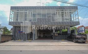 Garuda Guesthouse Yogyakarta RedPartner